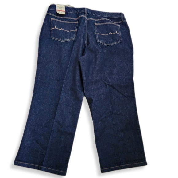 St John's Bay Woman Denim Crop Secretly Slender Straight Fit Jeans 18W W-701 - Picture 3 of 7